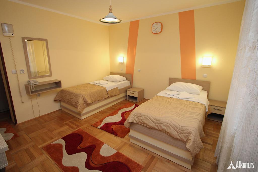 Hotel Extra Lion Md Nis Room photo