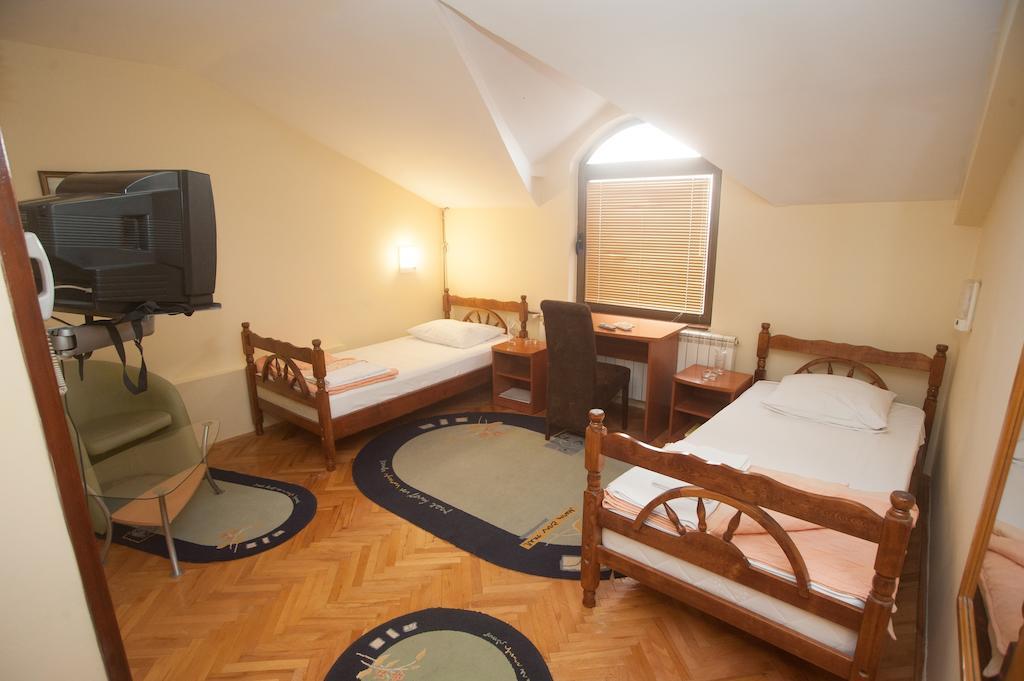 Hotel Extra Lion Md Nis Room photo