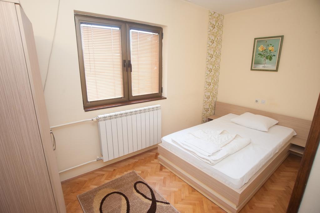 Hotel Extra Lion Md Nis Room photo